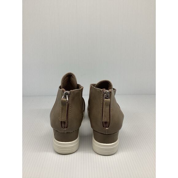 Women’s CCOCCI Melody Beige Wedge Booties Size 6 - Picture 6 of 8